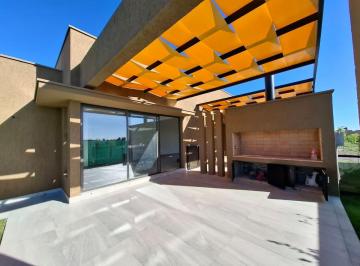 Casa de 5 ambientes, Carrodilla · Venta Casa en Barrio Privado Gran Boedo