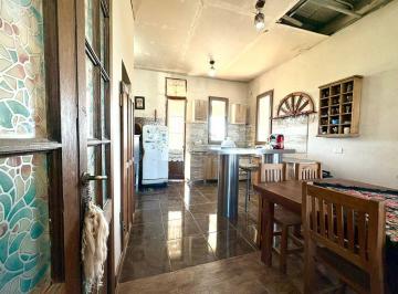Casa · 132m² · 3 Ambientes · 3 Cocheras · Venta Casa 3 Ambientes, Quincho, cochera y Pileta en Domselaar Chico Financiacion! Consultar