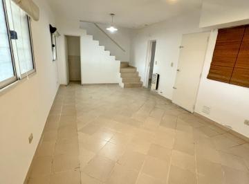 Departamento · 65m² · 4 Ambientes · 1 Cochera · Dúplex 65 m² con Cochera, La República 8500, Fisherton - Rosario.