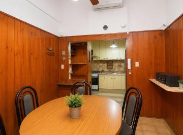 Casa · 98m² · 4 Ambientes · 1 Cochera · Venta Casa Caseros Patio Parrilla Terraza