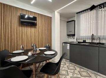 Departamento · 59m² · 3 Ambientes · Dpto. Vta 3 Amb con Balcón Saliente Totalmente Recialdo y Amoblado - Centro - Mdp