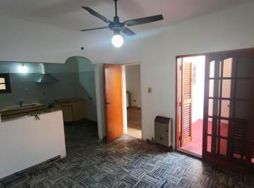 Departamento de 2 ambientes, Presidente Perón · Depto Centro Guernica