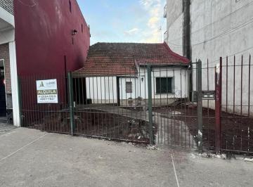 Casa en Alquiler de 3 ambientes Ezpeleta Oeste · Casa 4 Ambientes en Alquiler - Ezpeleta Centro
