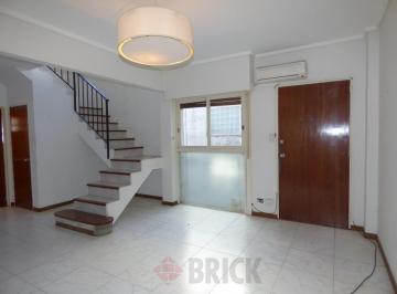 Departamento · 78m² · 3 Ambientes · Semip en Duplex en Paraguay Al 3500 - Todo Sol Palier Privado Doble Entrada Gran Cocina Comedor