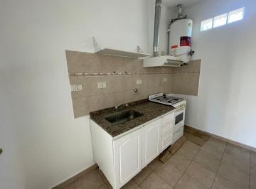 Departamento · 30m² · 2 Ambientes · Departamento Dos Ambientes en Alquiler Lujan Almirante Brown 472