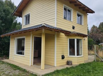 Casa · 55m² · 2 Ambientes · 1 Cochera · Casa en Alquiler
