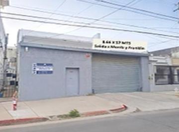 Depósito · 790m² · 7 Ambientes · 1 Cochera · Depósito 790 m² con Salida a Dos Calles – Villa Martelli