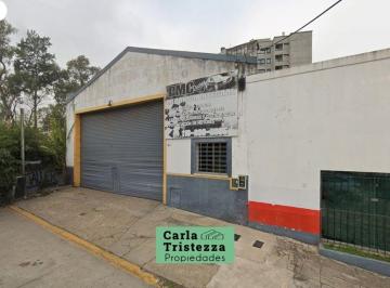 Bodega-Galpón , San Isidro · Galpón en Venta | 270 m² Cubiertos | a m de Av Centenario Altura 1200 San Isidro