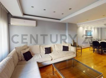 Departamento · 164m² · 4 Ambientes · 1 Cochera · Venta Duplex 4 Ambientes con Dependencia en Palermo Chico con Cochera y Baulera