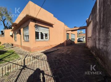 Casa · 102m² · 4 Ambientes · Casa en Venta Pilar Centro 3 Ambientes