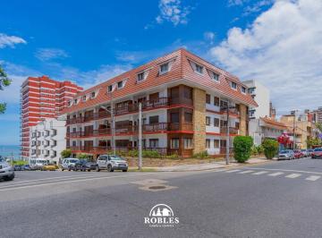 Oficina comercial · 112m² · 3 Ambientes · Departamento Tres Ambientes en Playa Grande