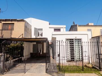 Casa de 4 ambientes, Córdoba · Casa 3 Dorm Los Gigantes