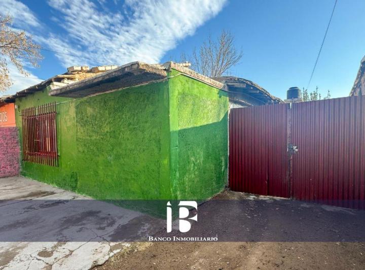Casa · 258m² · 11 Ambientes · 3 Cocheras