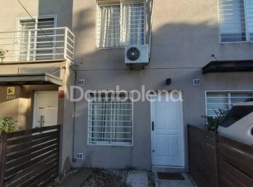 Casa · 70m² · 4 Ambientes · 1 Cochera · Casa Dúplex en Venta en Ituzaingó