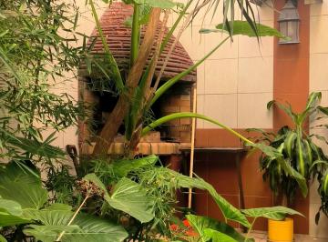 Departamento de 4 ambientes, Villa Crespo · Departamento de 3 Ambientes en Villa Crespo con Jardín y Parrilla