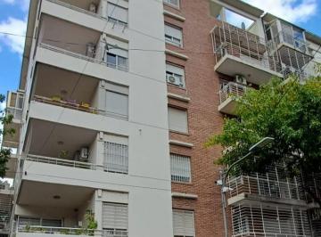 Departamento de 2 ambientes, Rosario · Riobamba 701 Piso 4º Depto 1º