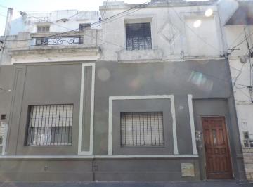 PH de 2 ambientes, Avellaneda · Wilde, PH. en Alquiler, B, Blanca Al 200, Excelente Ubicación, 44 m² Incluido El Balcon