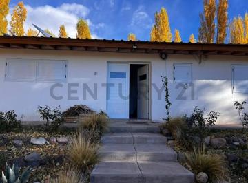Casa · 172m² · 2 Ambientes · 1 Cochera · Venta de Casa de un Dormitorio en San Alberto, Uspallata, Mendoza. Id: