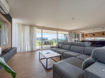 Casa · 250m² · 6 Ambientes · 2 Cocheras · Casa en Venta 5 Ambientes a La Laguna en Costas, Puertos del Lago