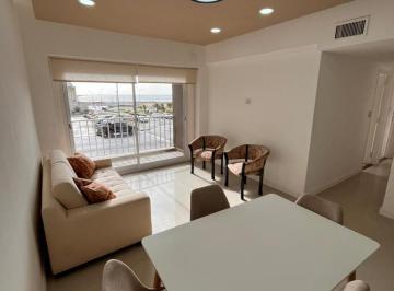 Departamento · 60m² · 3 Ambientes · Departamento - Tres Ambientes a La Calle con Balcón y Vista Al Mar