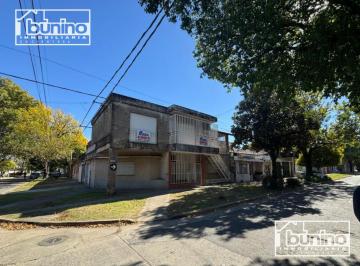 Casa · 79m² · 4 Ambientes · Casa en Alquiler en Rosario - 2 Dorm.