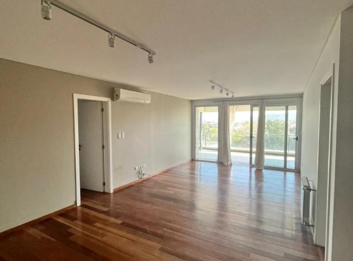 Departamento · 220m² · 6 Ambientes