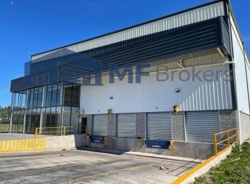 Bodega-Galpón · 2500m² · Impresionante Galpón en Alquiler con Oficinas, Vestuarios y Docks de Carga en Polo Industrial