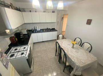 PH · 64m² · 4 Ambientes · PH en Villa Maipú