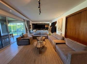 Casa · 371m² · 9 Ambientes · 2 Cocheras · Venta Casa Country/barrio Cerrado Siete Soles, Verandas