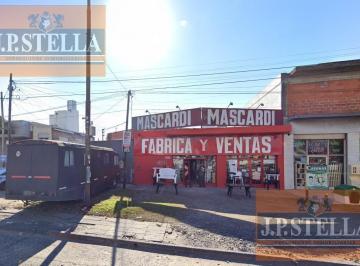Local comercial · 213m² · Local Comercial / Industrial 213 m² S/Av - V. Luzuriaga
