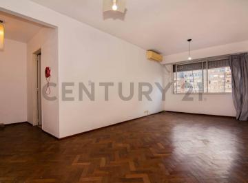 Departamento · 70m² · 3 Ambientes · Venta Departamento de 2 Dorm. en Centro, Rosario