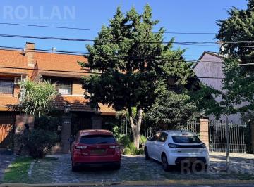 Casa · 1261m² · 8 Ambientes · 4 Cocheras · Imponente Chalet 8 Amb S/lote 1221 M! Venta! Martinez