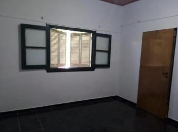 Casa · 80m² · 2 Ambientes · 1 Cochera · Casa en Venta - 1 Dormitorio 1 Baño - Almirante Brown