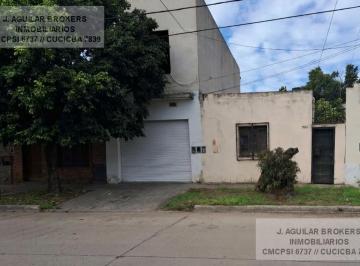 Casa · 68m² · 3 Ambientes · Venta Casa a Remodelar