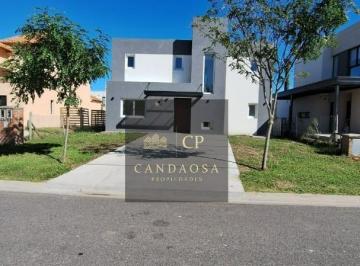 Casa · 149m² · 4 Ambientes · Rbs. Hermosa Casa en San Pablo, Derqui, Pilar