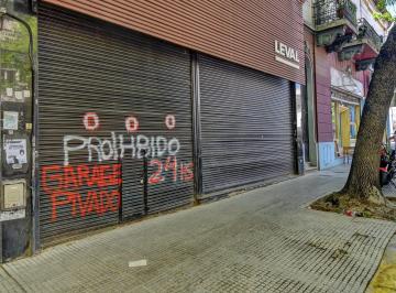 Local comercial · 265m² · Excelente Local Comercial en Villa Crespo!