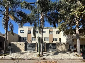 PH · 51m² · 2 Ambientes · 2 Cocheras · Venta PH 2 Ambientes Florida con Patio y Pileta