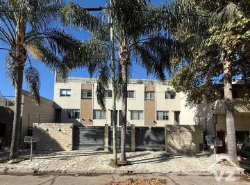 PH · 51m² · 2 Ambientes · 2 Cocheras · Venta PH 2 Ambientes Florida con Patio y Pileta