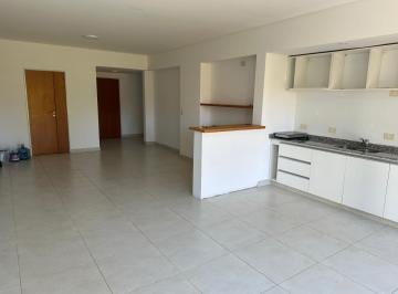 Departamento · 56m² · 2 Ambientes · 1 Cochera · Departamento en Venta Sobre Av Maipu