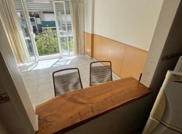 Departamento · 27m² · 1 Ambiente · Departamento de un Ambiente a La Calle - Bolivar 2350