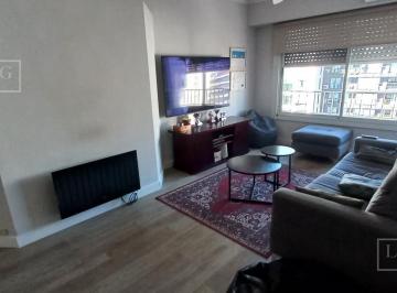 Departamento · 62m² · 3 Ambientes · Departamento Tres Ambientes Modernizado a Tres Cuadras de La Quinta Presidencial