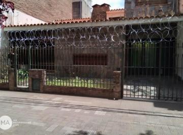 Terreno · 320m² · Terreno con Excelente Potencial de Desarrollo - Barrio Lourdes - Rosario | Venta