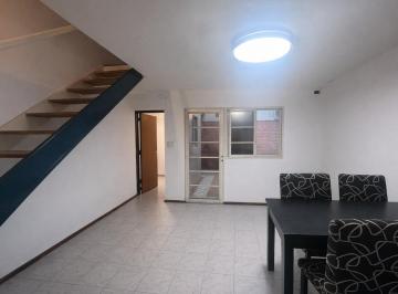 PH · 42m² · 2 Ambientes · PH 1 Dormitorio Venta Republica de La Sexta Ideal Inversores