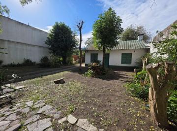 Casa · 100m² · 3 Ambientes · 1 Cochera · Lote en Venta