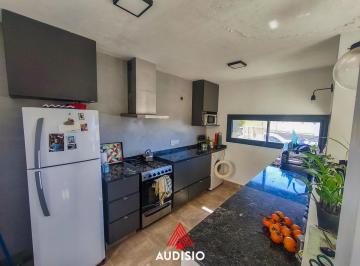 Casa · 68m² · 3 Ambientes · 1 Cochera · Casa en Venta - Docta Boulevard