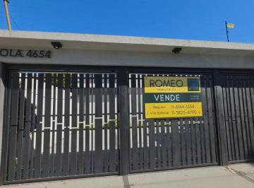Casa de 4 ambientes, General San Martín · Duplex 4 Ambientes a Estrenar con Jardin y Cochera en Ballester!