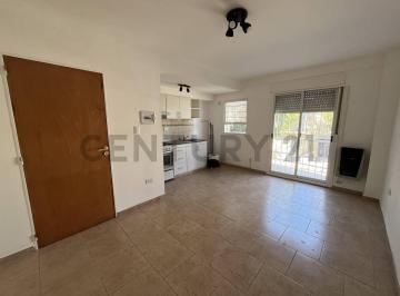 Departamento · 37m² · 2 Ambientes · Departamento en Alquiler de 1 Dormitorio con Cochera – Zona Norte La Plata