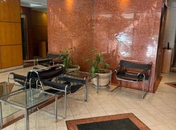 Departamento de 4 ambientes, Caballito · Excelente 4 Ambientes, Frente Parque Rivadavia