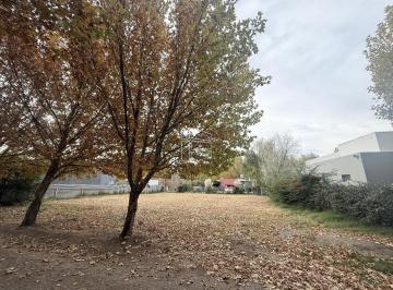 Terreno · 650m² · Venta - Lote en Barrio Privado Grand Parc - T116