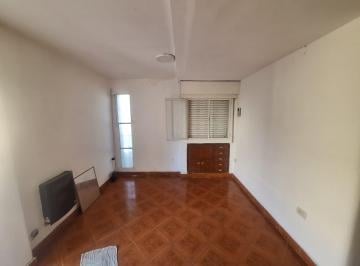 Oficina comercial · 60m² · 3 Ambientes · Oficina en Echesortu. Aire Acondicionado. Pb
